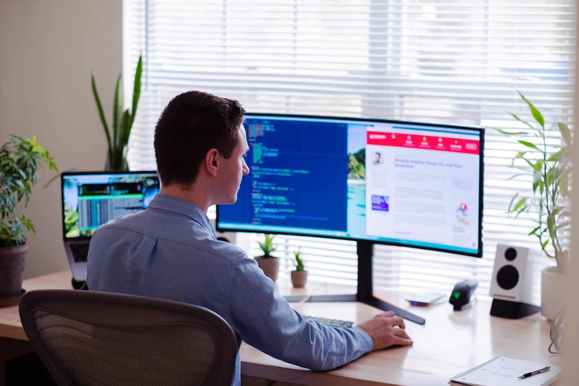 Pas på din krop med en ergonomisk kontorstol